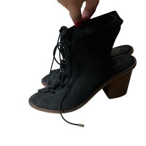 Kurt Gieger heeled lace up shoes size 37